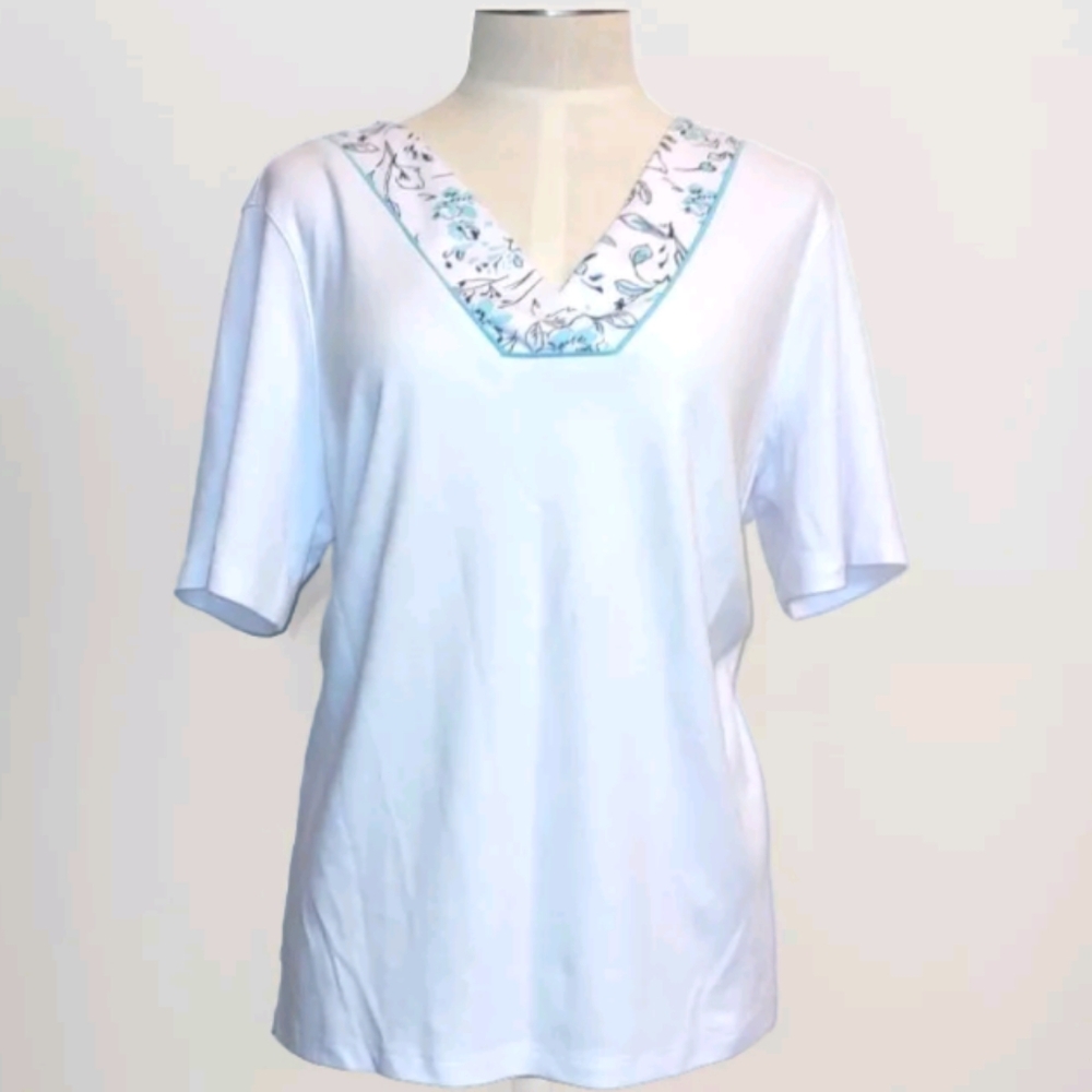 Ultra Softs Short Sleeve Tee Floral V-Neck White Blue Size XL Cotton Blend